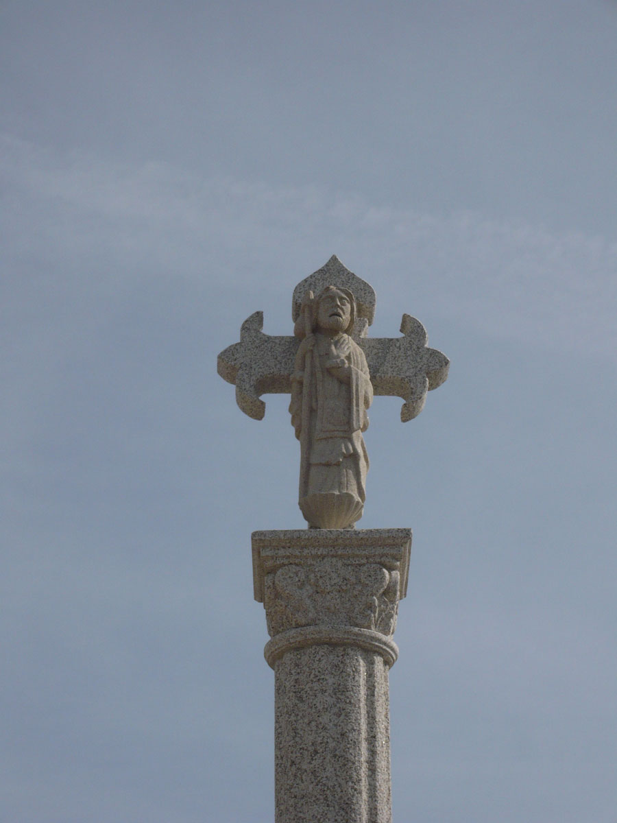 S�mbolo referente al Camino de Santiago Situado al inicio del termino municipal a su paso por el Camino de Santiago.