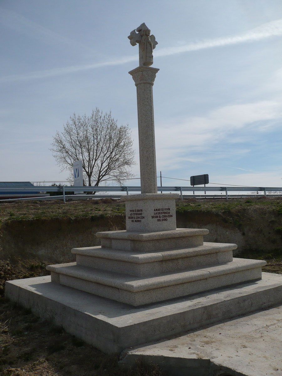 S�mbolo referente al Camino de Santiago Situado al inicio del termino municipal a su paso por el Camino de Santiago.
